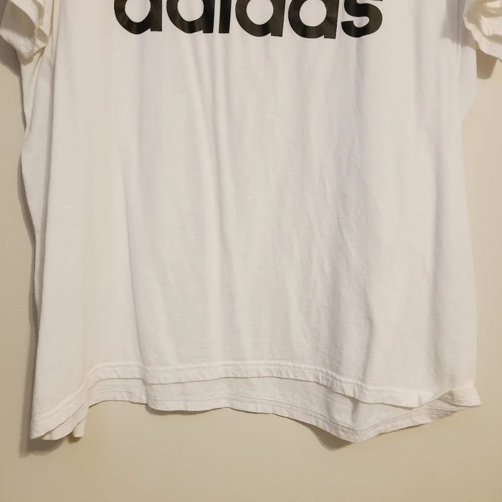 Adidas | Men's White Essential Amplifier Tee With Black Logo (Size 2XL)